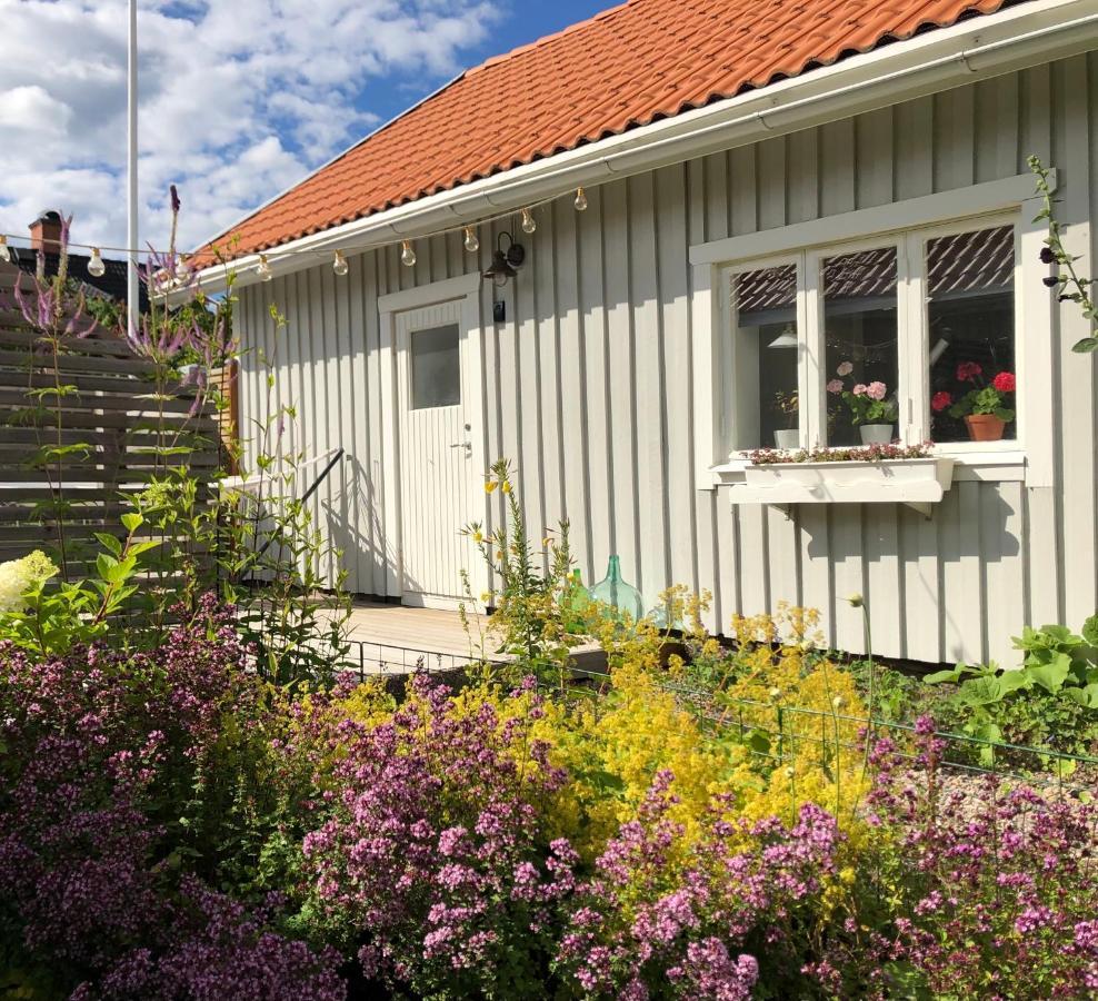 Hatty'S Guesthouse Motala Buitenkant foto
